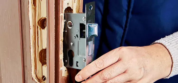 Garage Door Lock Replacement Pikesville